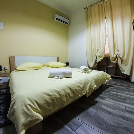 Apartment Jasmin غييكا المظهر الخارجي الصورة
